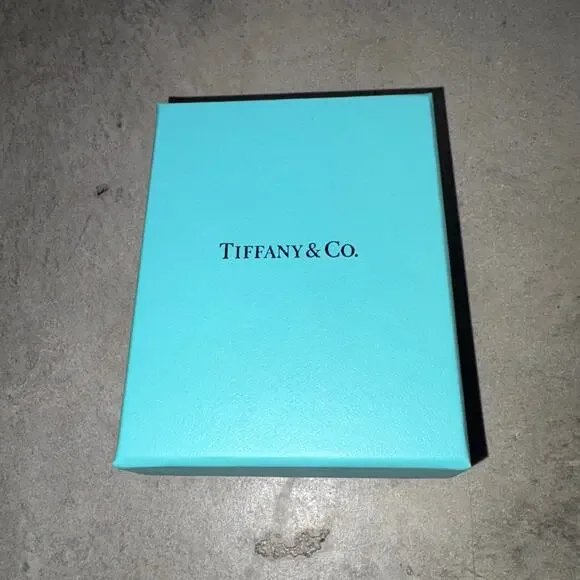 Tiffany & Co. Sugar Pie Charm or Pendant in Sterling Silver rare retired .925 - Picture 7 of 9